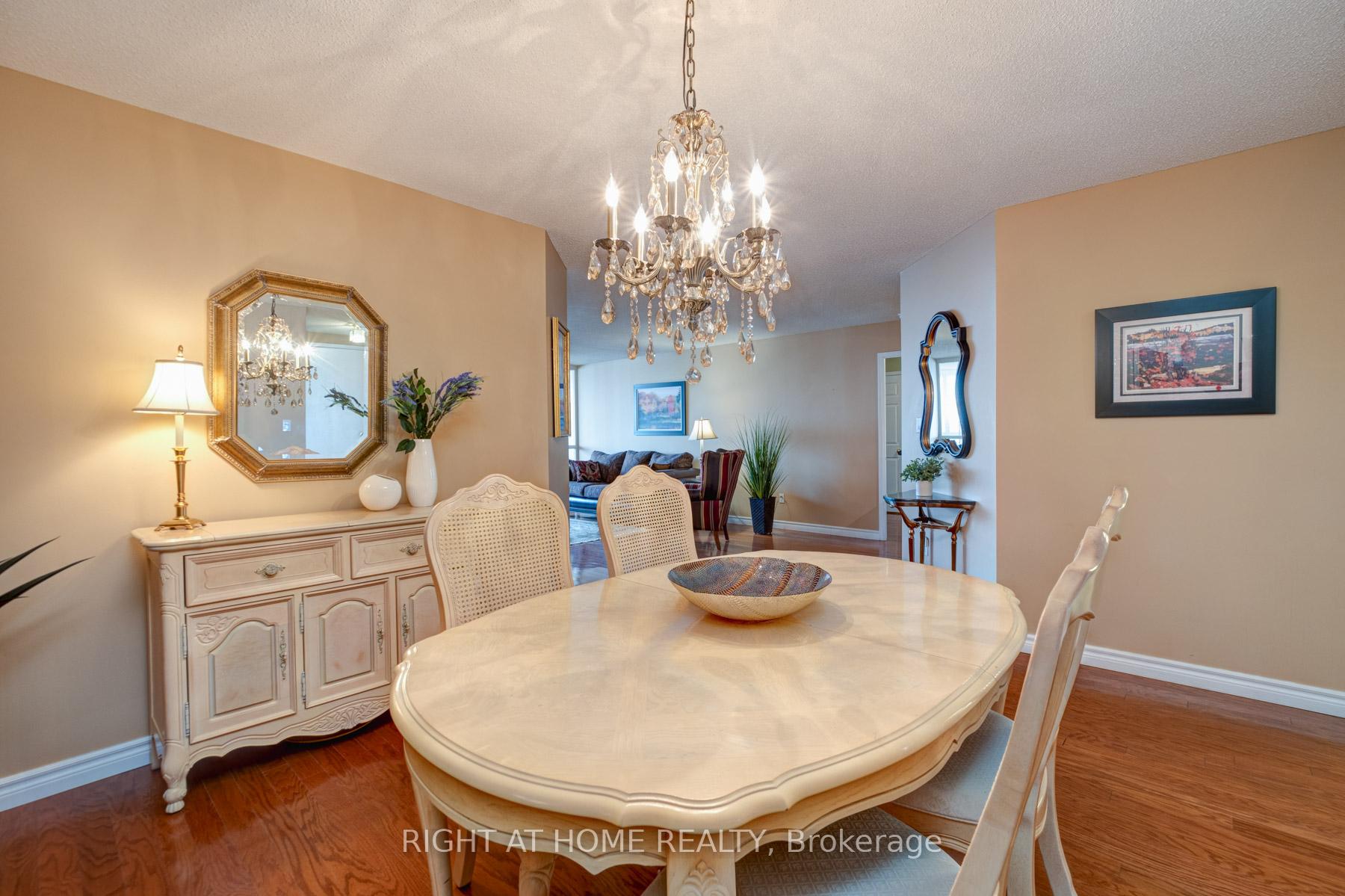 Photo 20 of Unit 1113, 610 Bullock Drive, Markham, Markville — HOMEH