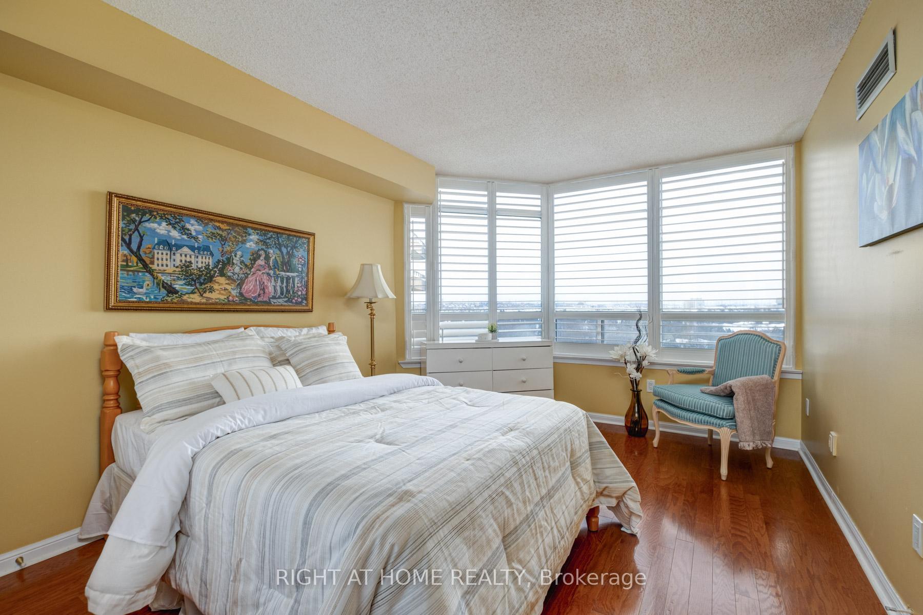 Photo 26 of Unit 1113, 610 Bullock Drive, Markham, Markville — HOMEH
