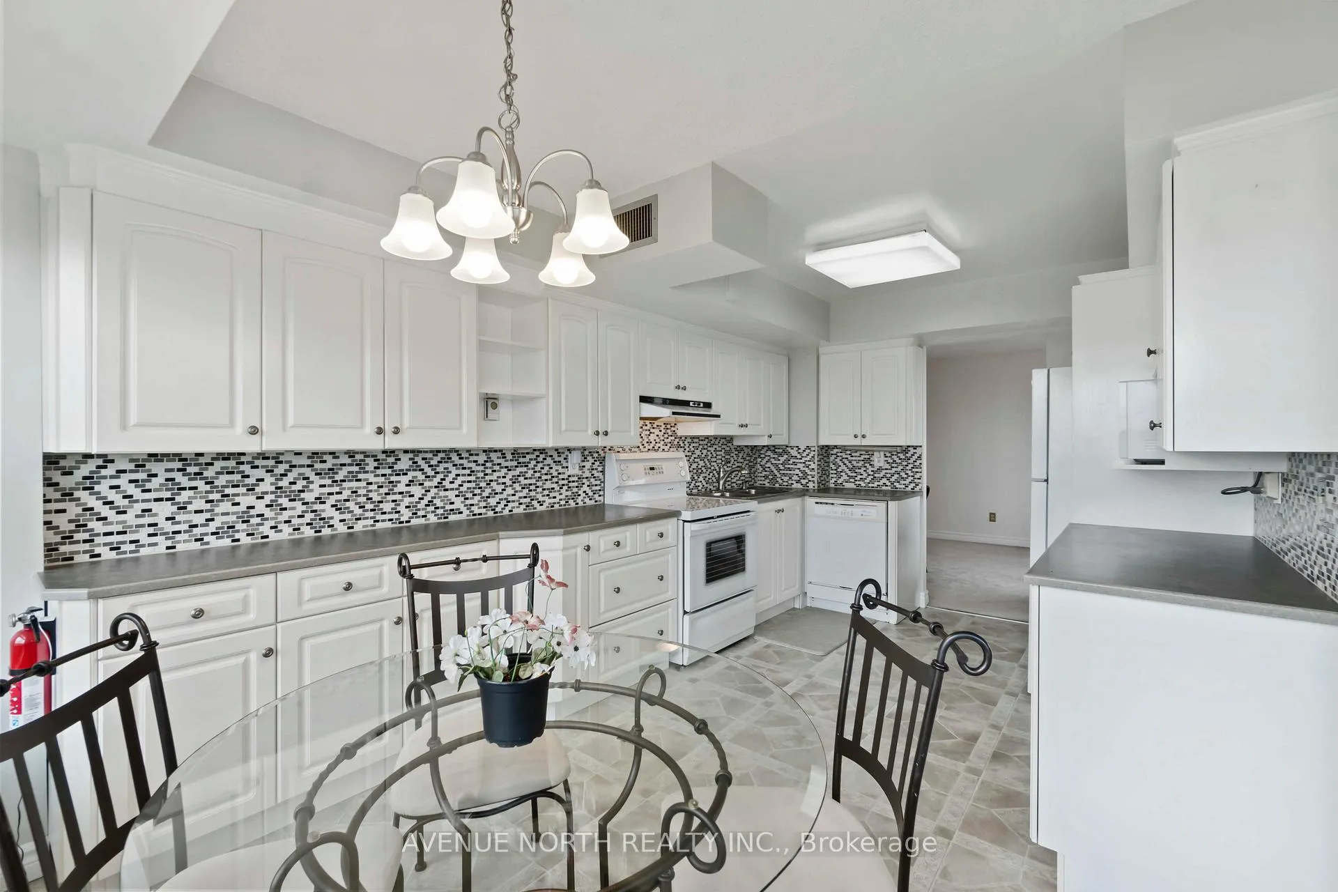 Photo 5 of Unit 2401, 1500 Riverside Drive, Ottawa, Riverview Park — HOMEH