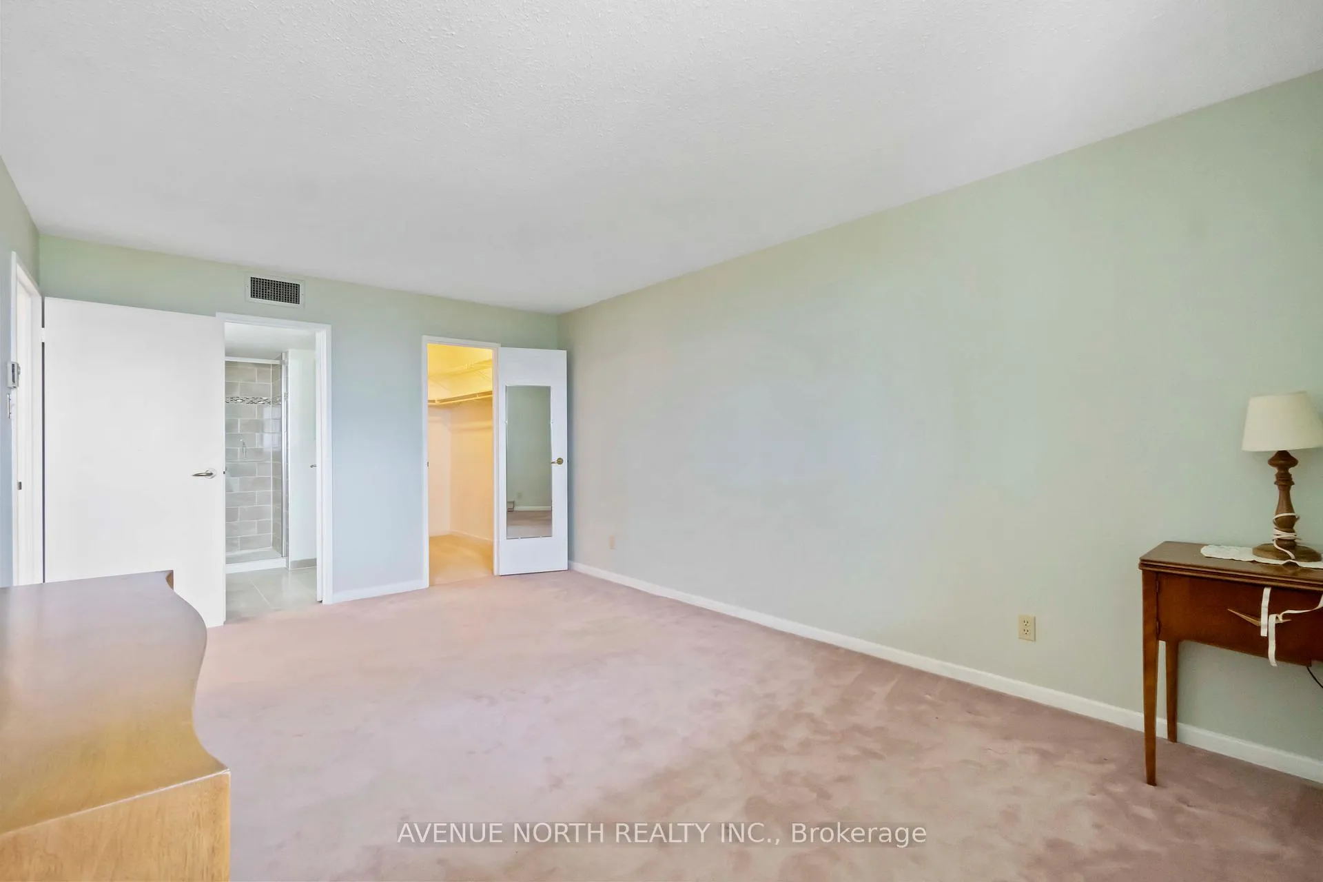 Photo 15 of Unit 2401, 1500 Riverside Drive, Ottawa, Riverview Park — HOMEH