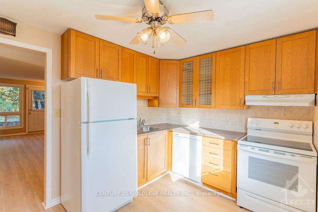 Photo 28 of 1466 Lassiter Terrace, Ottawa, Beaconwood — HOMEH
