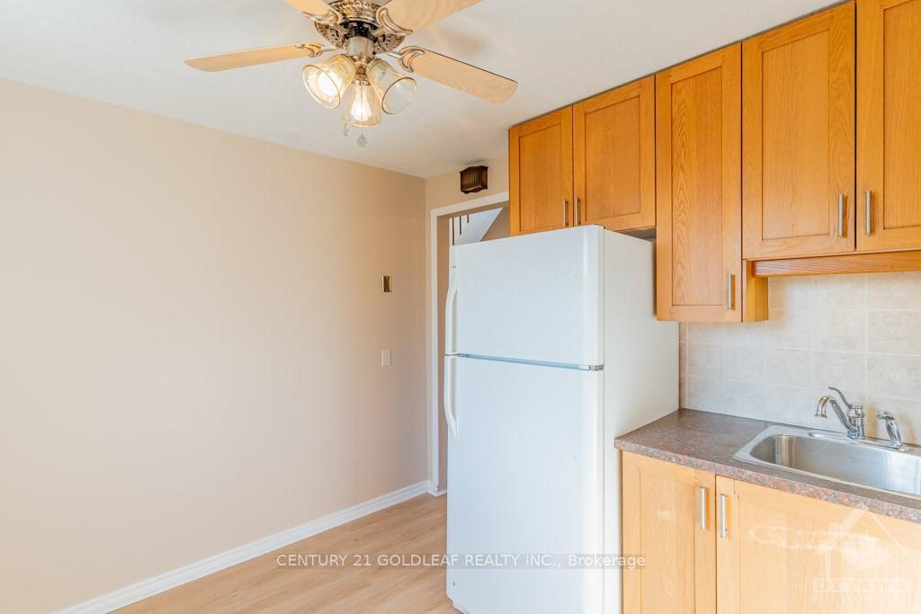 Photo 30 of 1466 Lassiter Terrace, Ottawa, Beaconwood — HOMEH