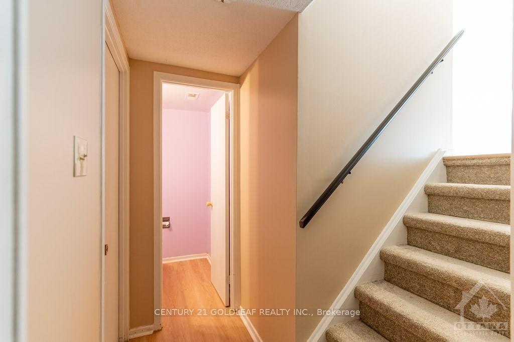 Photo 40 of 1466 Lassiter Terrace, Ottawa, Beaconwood — HOMEH