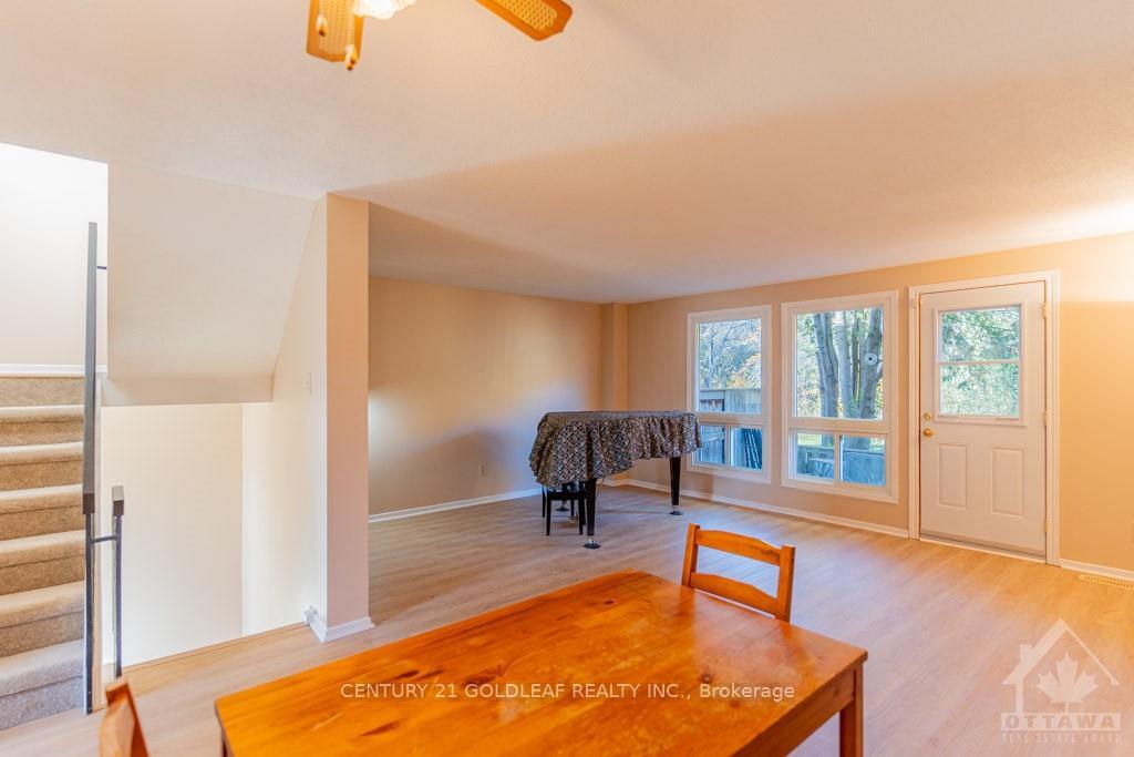 Photo 6 of 1466 Lassiter Terrace, Ottawa, Beaconwood — HOMEH