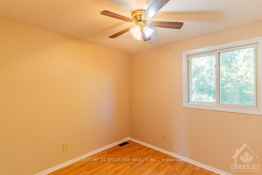 Photo 17 of 1466 Lassiter Terrace, Ottawa, Beaconwood — HOMEH