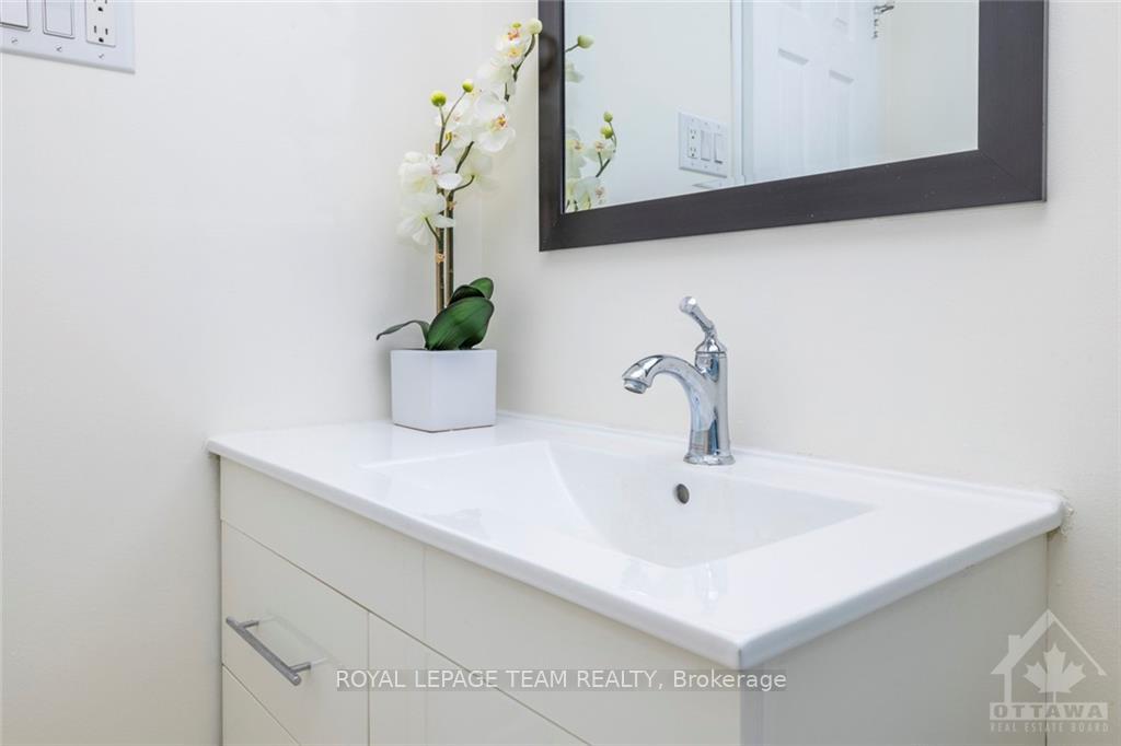 Photo 21 of Unit 403, 60 Mcleod Street, Ottawa, Ottawa Centre/Golden Triangle — HOMEH