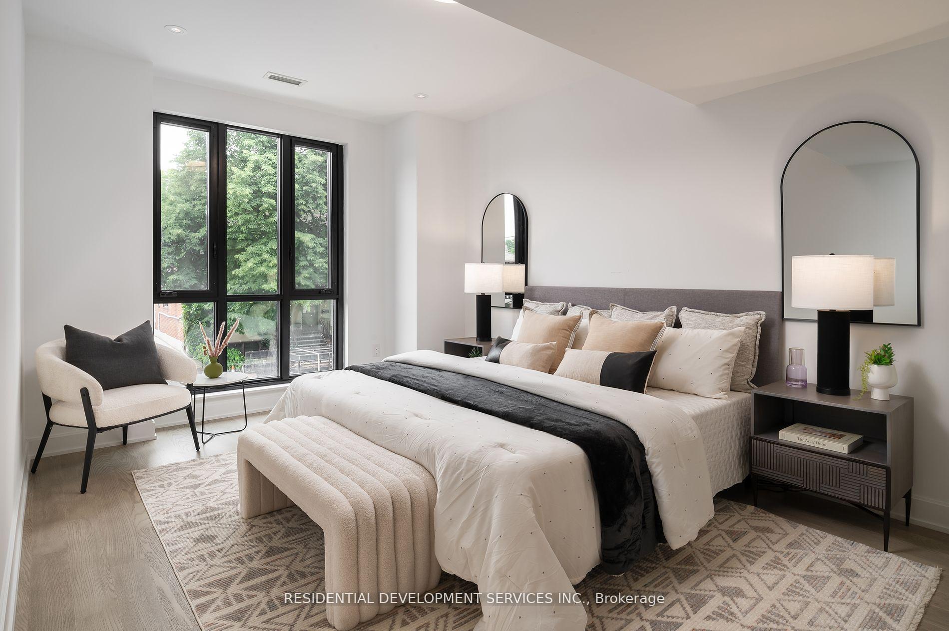 Photo 7 of Unit 102, 1 Strathgowan Avenue, Toronto, Lawrence Park North — HOMEH