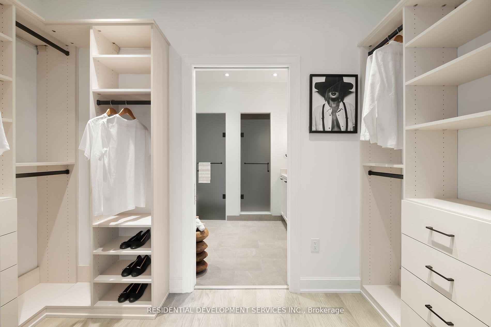 Photo 8 of Unit 102, 1 Strathgowan Avenue, Toronto, Lawrence Park North — HOMEH