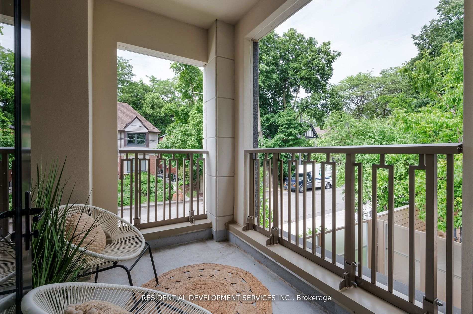 Photo 15 of Unit 104, 1 Strathgowan Avenue, Toronto, Lawrence Park North — HOMEH