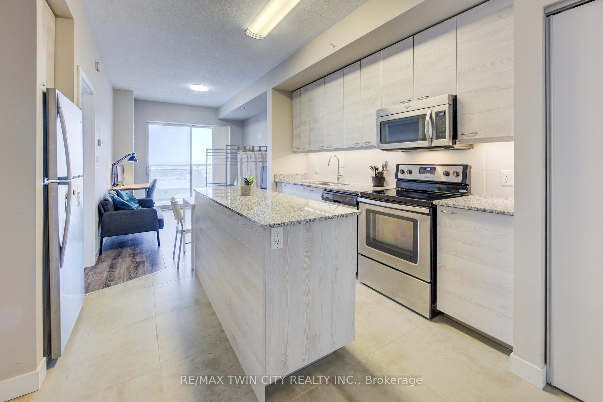 Photo 10 of Unit 613, 280 Lester Street, Waterloo, Beechwood/University — HOMEH