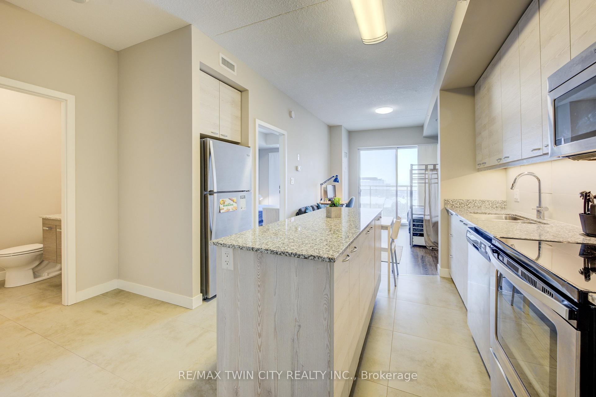 Photo 16 of Unit 613, 280 Lester Street, Waterloo, Beechwood/University — HOMEH