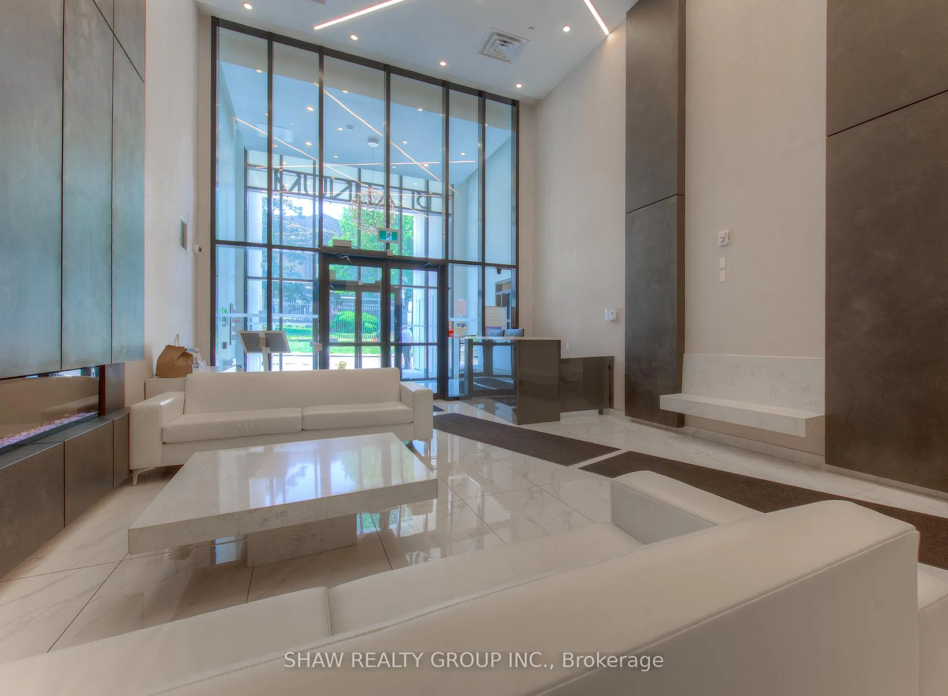 Photo 3 of Unit 1015, 15 Queen Street S, Hamilton, Central — HOMEH