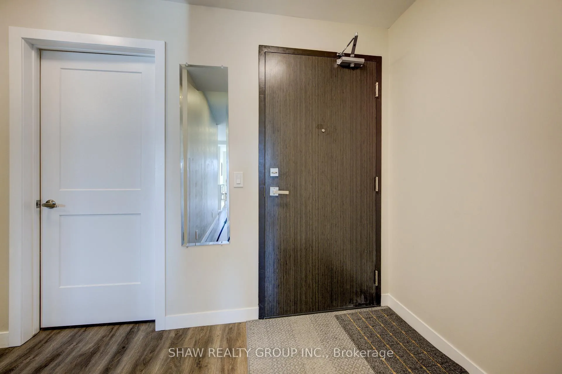 Photo 6 of Unit 1015, 15 Queen Street S, Hamilton, Central — HOMEH