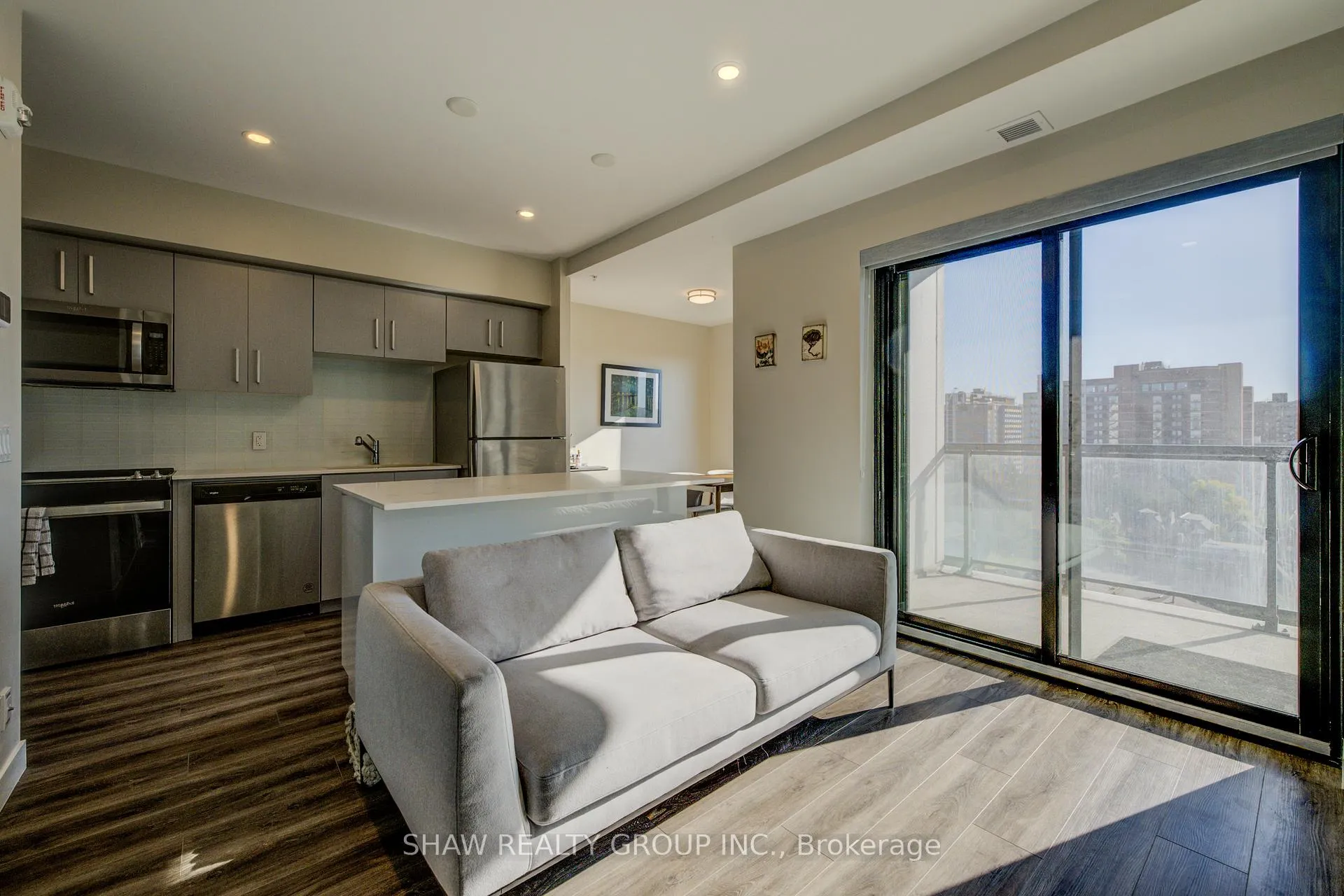 Photo 13 of Unit 1015, 15 Queen Street S, Hamilton, Central — HOMEH