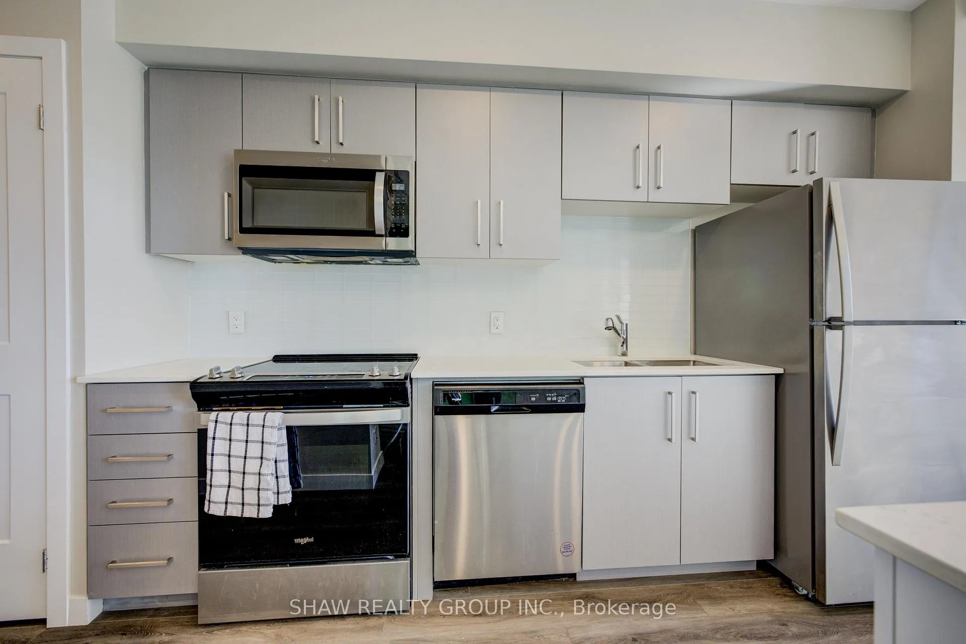 Photo 19 of Unit 1015, 15 Queen Street S, Hamilton, Central — HOMEH
