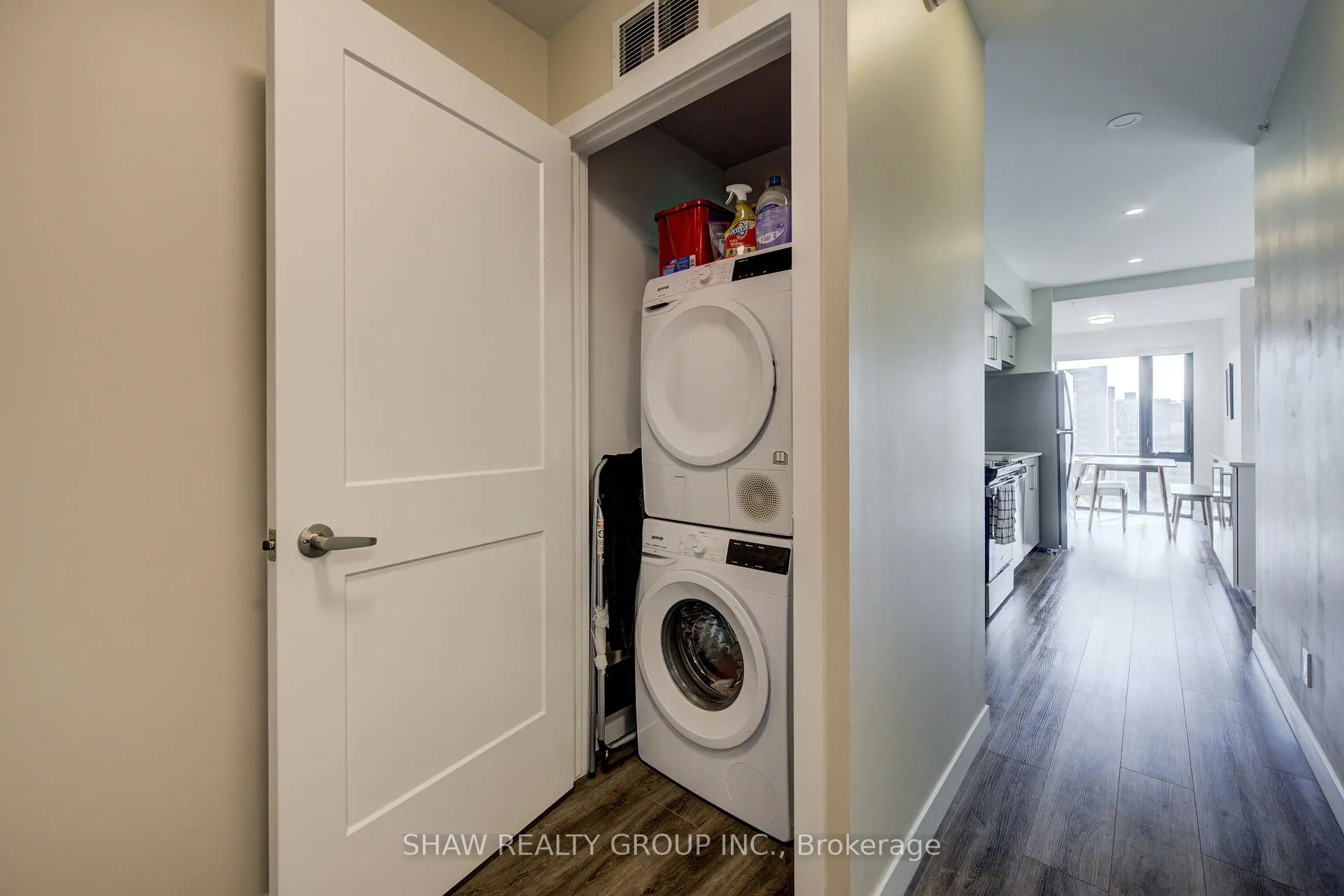 Photo 25 of Unit 1015, 15 Queen Street S, Hamilton, Central — HOMEH