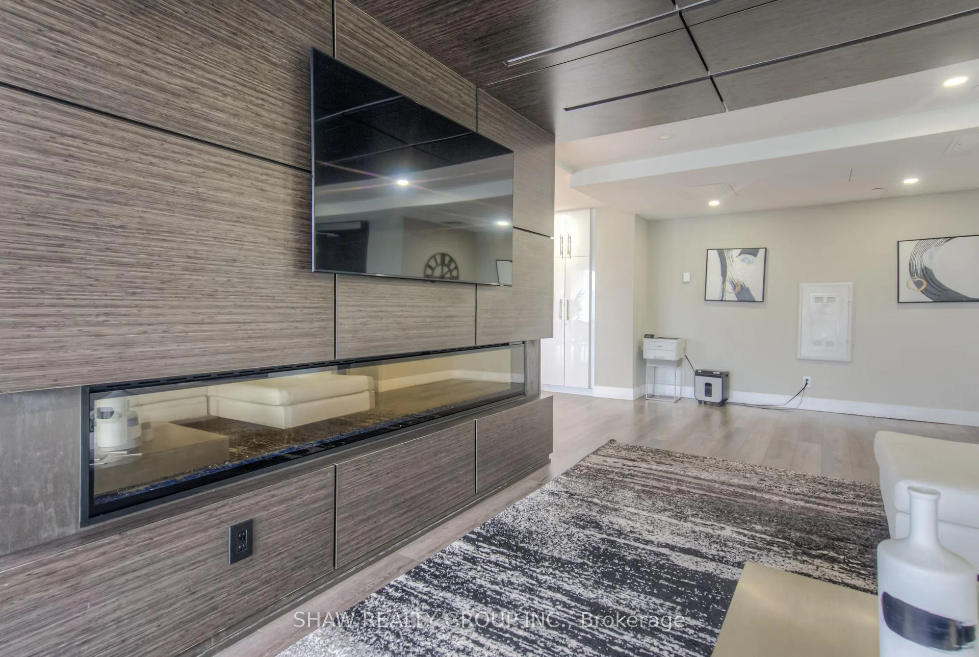 Photo 35 of Unit 1015, 15 Queen Street S, Hamilton, Central — HOMEH