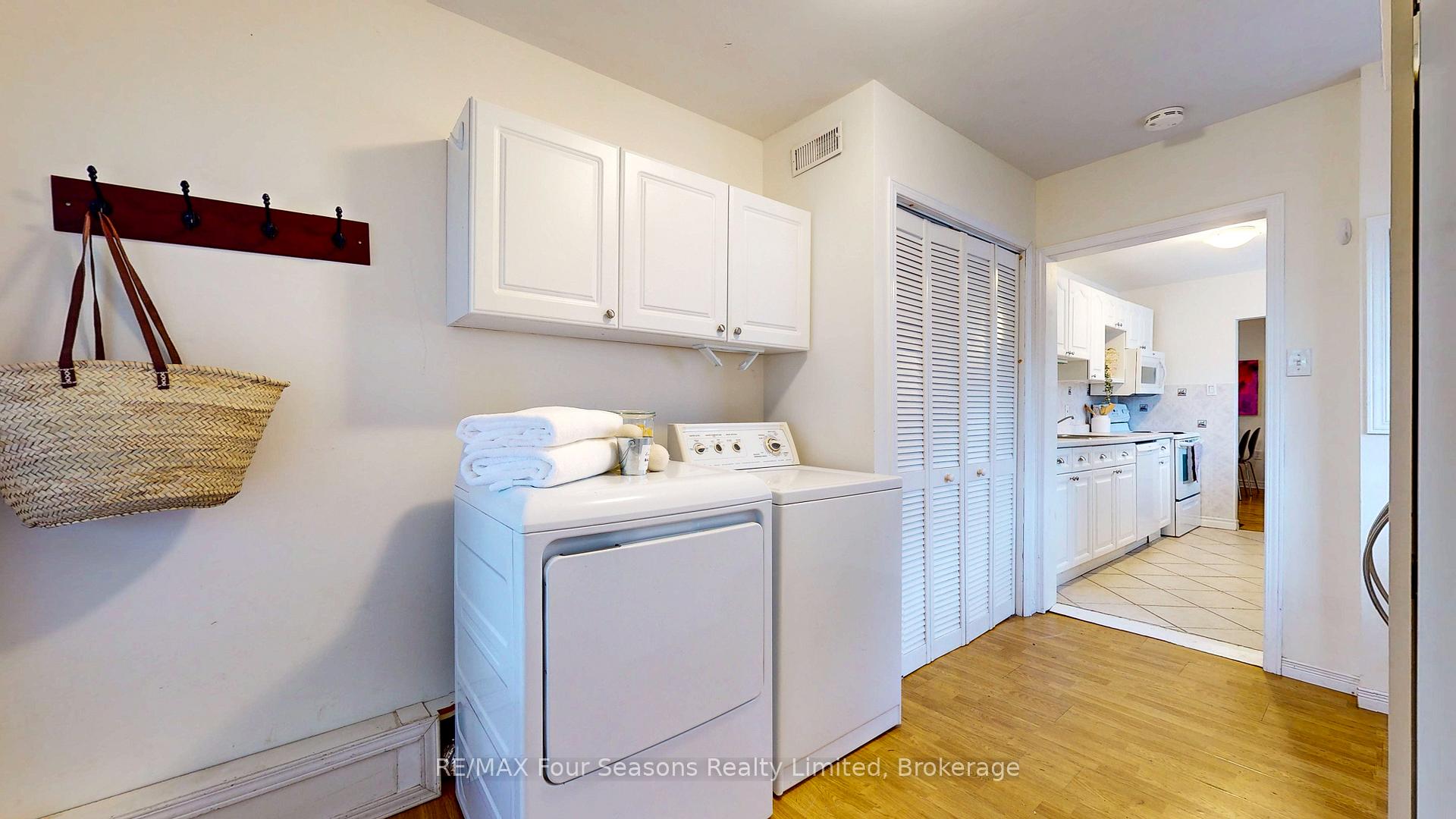Photo 14 of 104 Oak Street, Collingwood — HOMEH