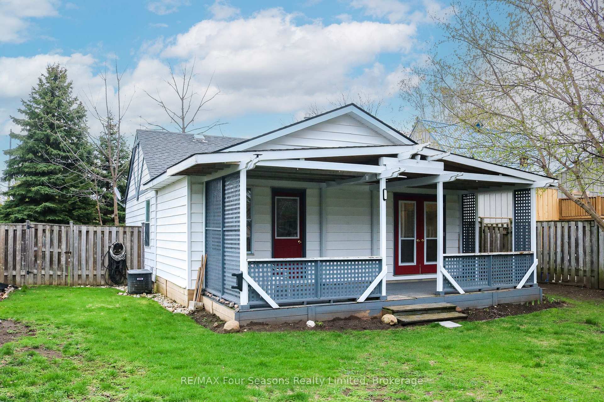 Photo 26 of 104 Oak Street, Collingwood — HOMEH