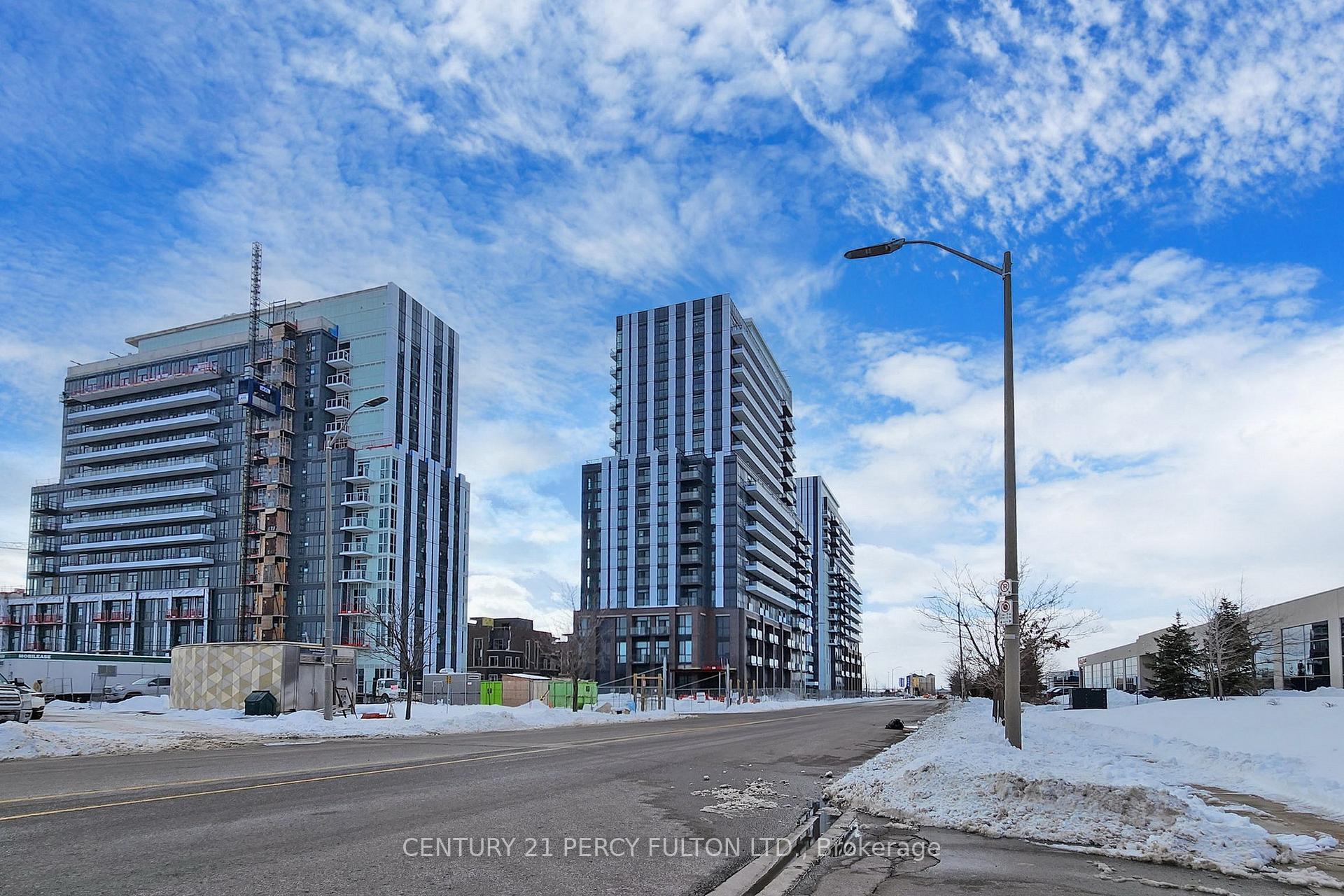 Photo 1 of Unit 208, 38 Honeycrisp Crescent, Vaughan, Vaughan Corporate Centre — HOMEH