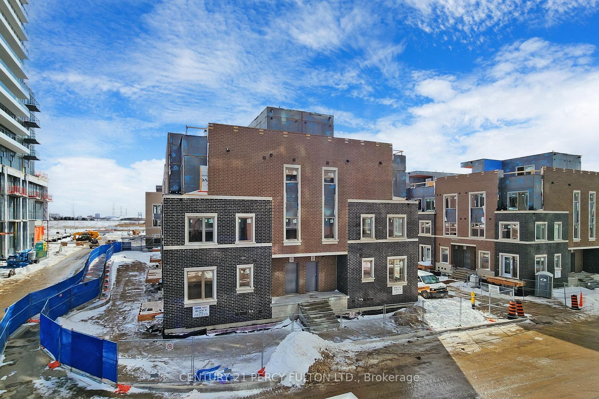 Photo 17 of Unit 208, 38 Honeycrisp Crescent, Vaughan, Vaughan Corporate Centre — HOMEH