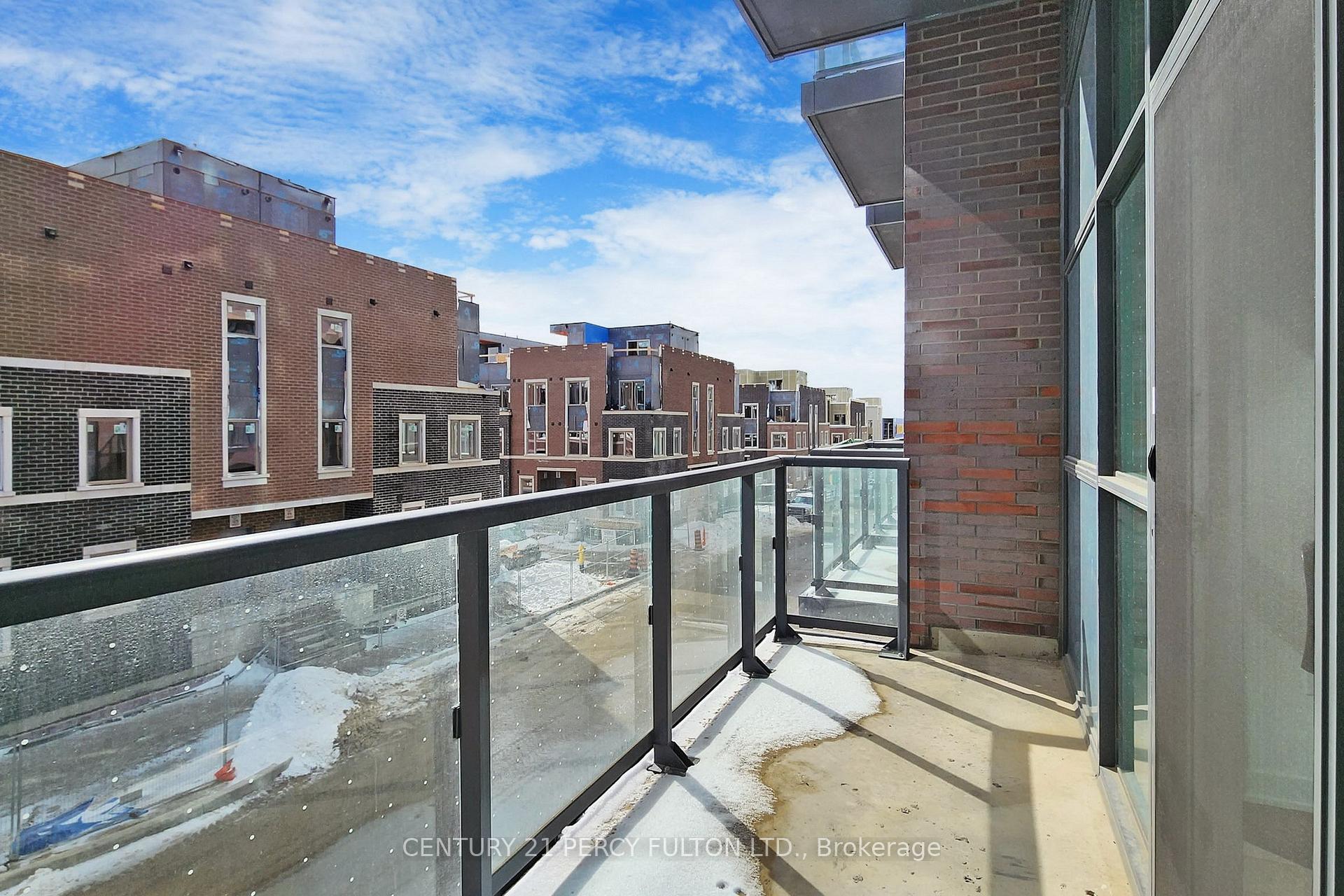 Photo 22 of Unit 208, 38 Honeycrisp Crescent, Vaughan, Vaughan Corporate Centre — HOMEH