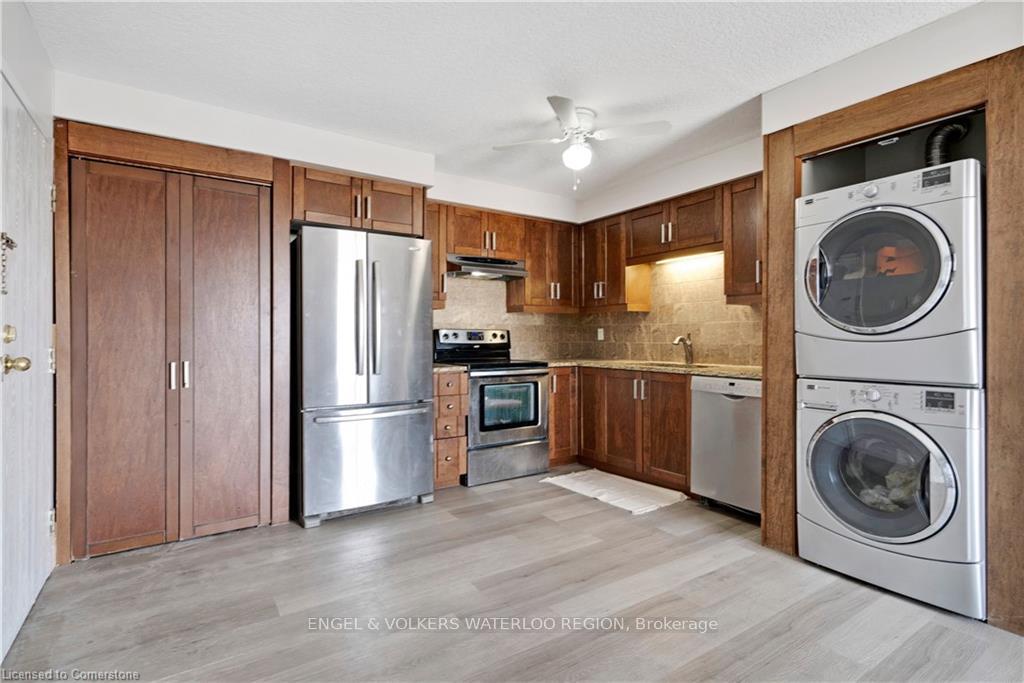 Photo 1 of Unit 5, 329 Northlake Drive, Waterloo — HOMEH
