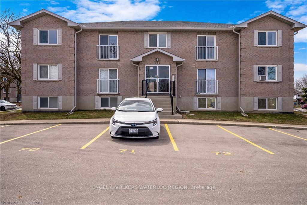 Photo 2 of Unit 5, 329 Northlake Drive, Waterloo — HOMEH