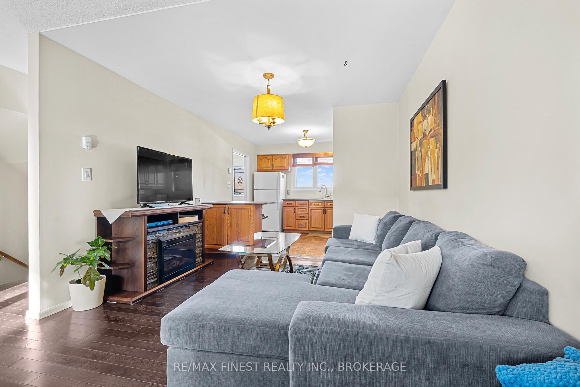 Photo 7 of Unit 23, 115 Wright Crescent, Kingston, Central City East — HOMEH
