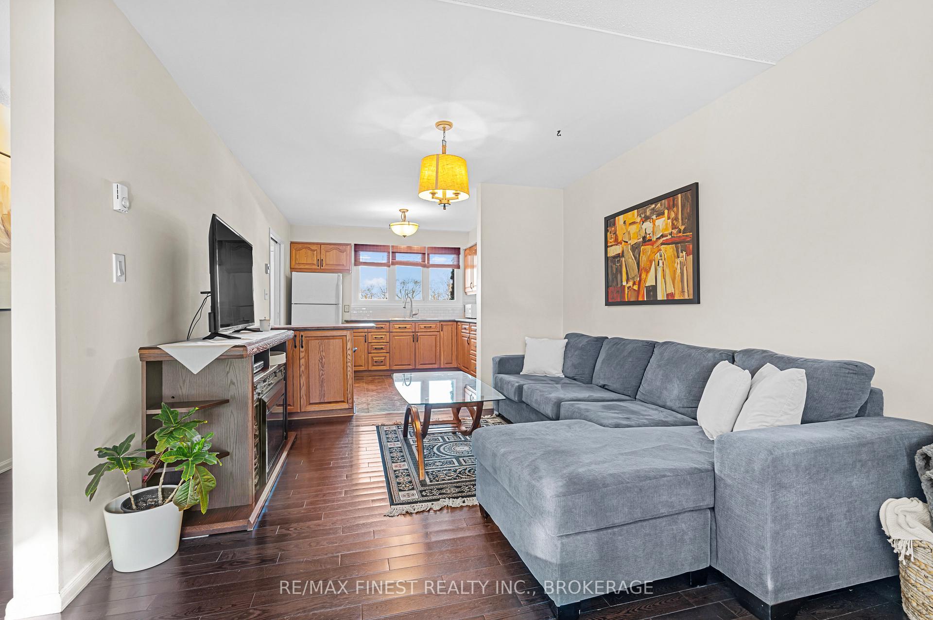 Photo 8 of Unit 23, 115 Wright Crescent, Kingston, Central City East — HOMEH