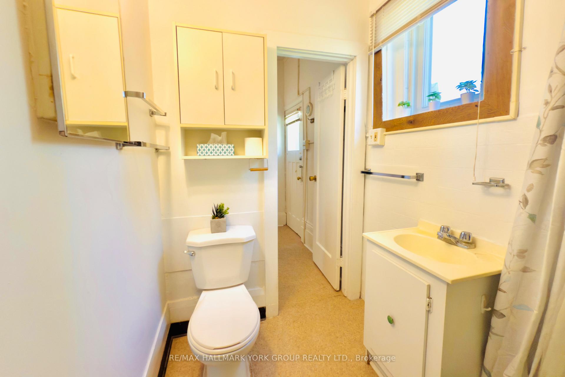 Photo 16 of Unit 2, 75 Toronto Street, Barrie, City Centre — HOMEH