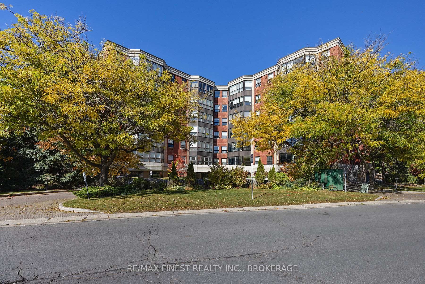 Photo 1 of Unit 209, 675 Davis Drive, Kingston, East Gardiners Rd — HOMEH