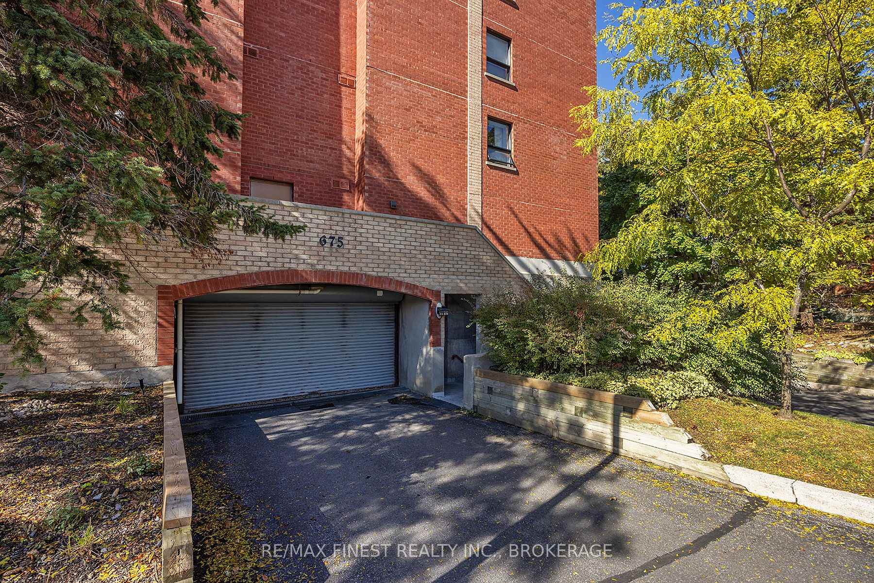Photo 5 of Unit 209, 675 Davis Drive, Kingston, East Gardiners Rd — HOMEH