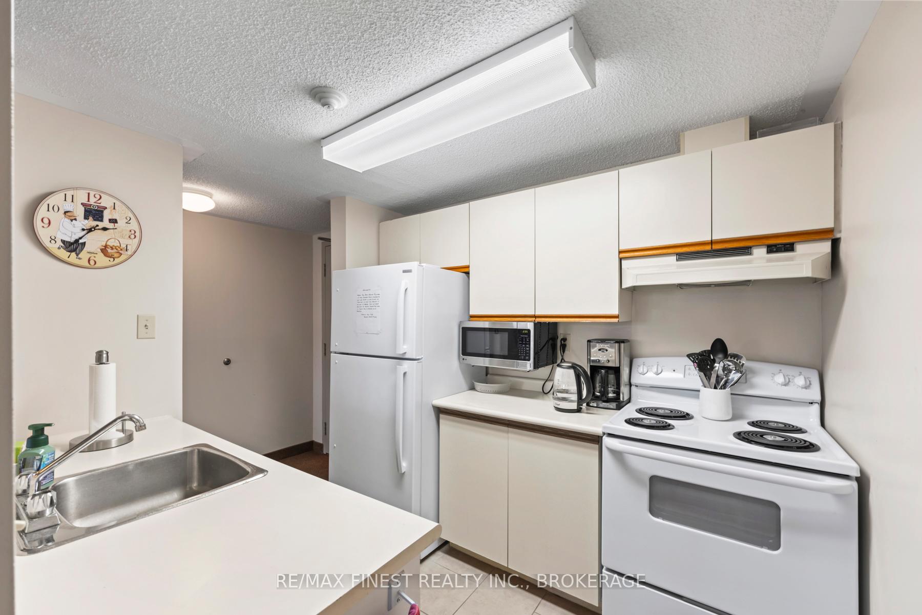 Photo 12 of Unit 209, 675 Davis Drive, Kingston, East Gardiners Rd — HOMEH
