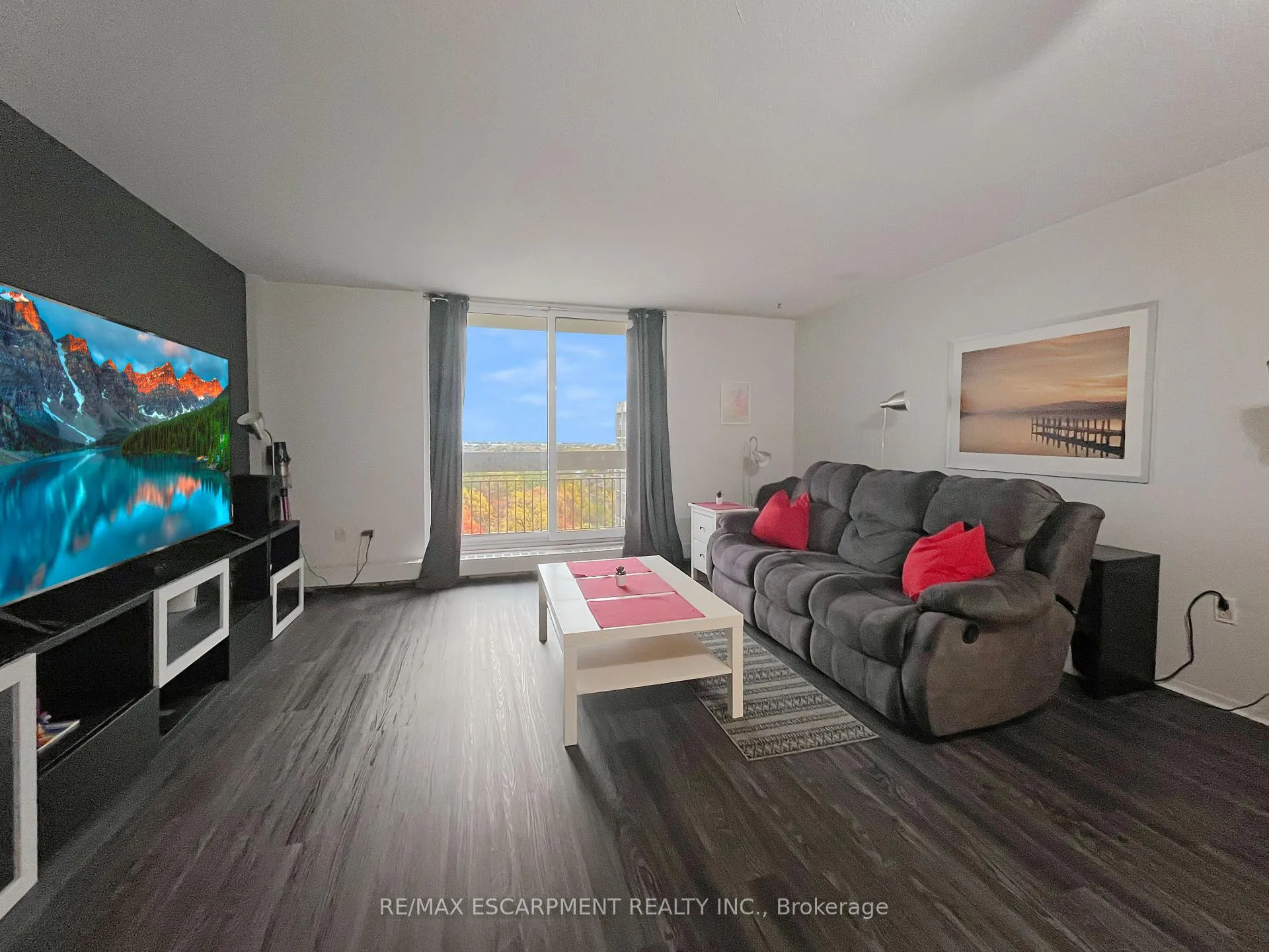 Photo 1 of Unit 723, 350 Quigley Road, Hamilton, Vincent — HOMEH