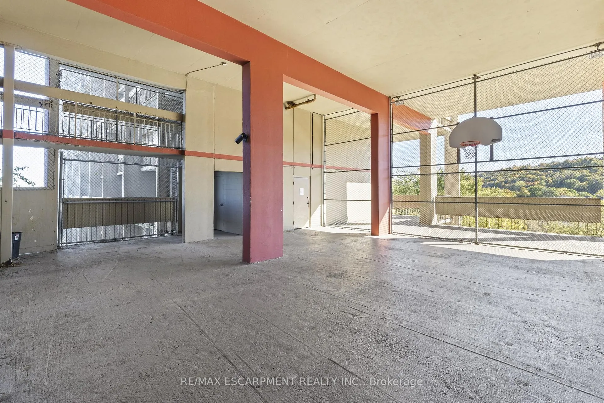 Photo 21 of Unit 723, 350 Quigley Road, Hamilton, Vincent — HOMEH