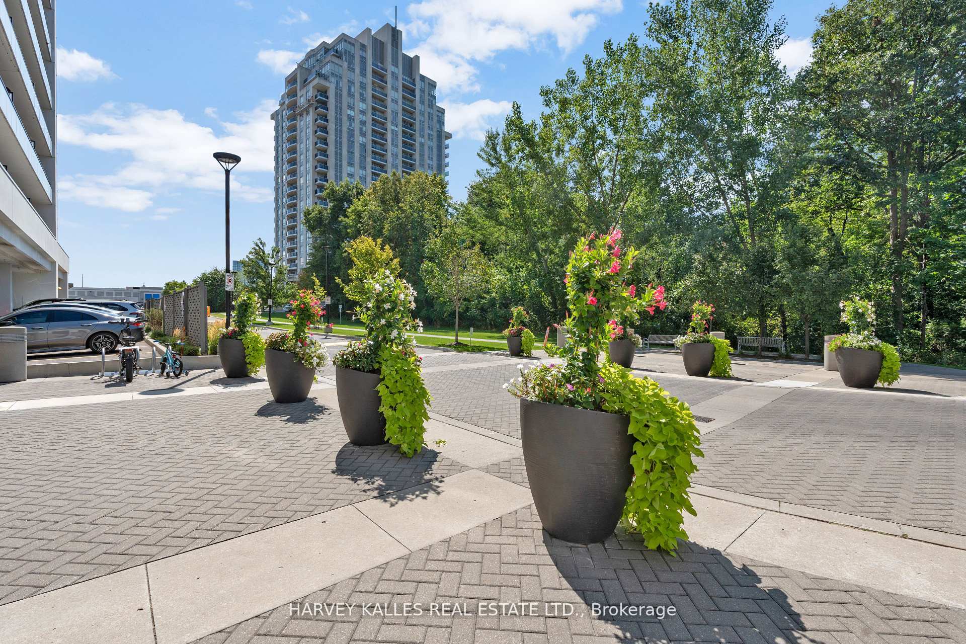 Photo 4 of Unit 2608, 7890 Bathurst Street, Vaughan, Beverley Glen — HOMEH