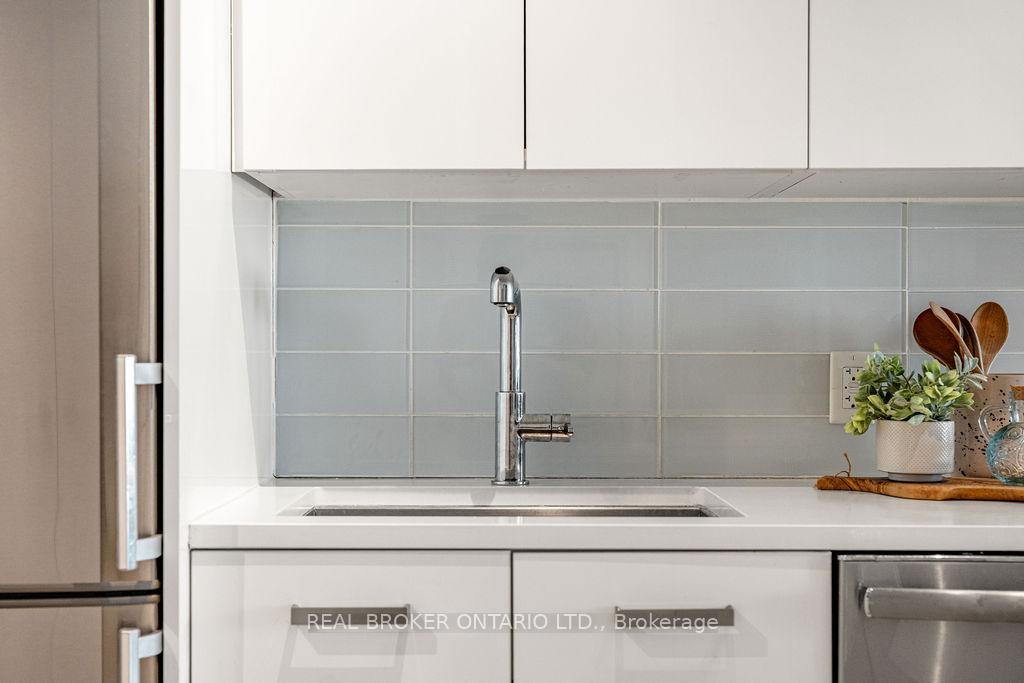 Photo 13 of Unit 1111, 224 Lyon Street N, Ottawa, Ottawa Centre — HOMEH