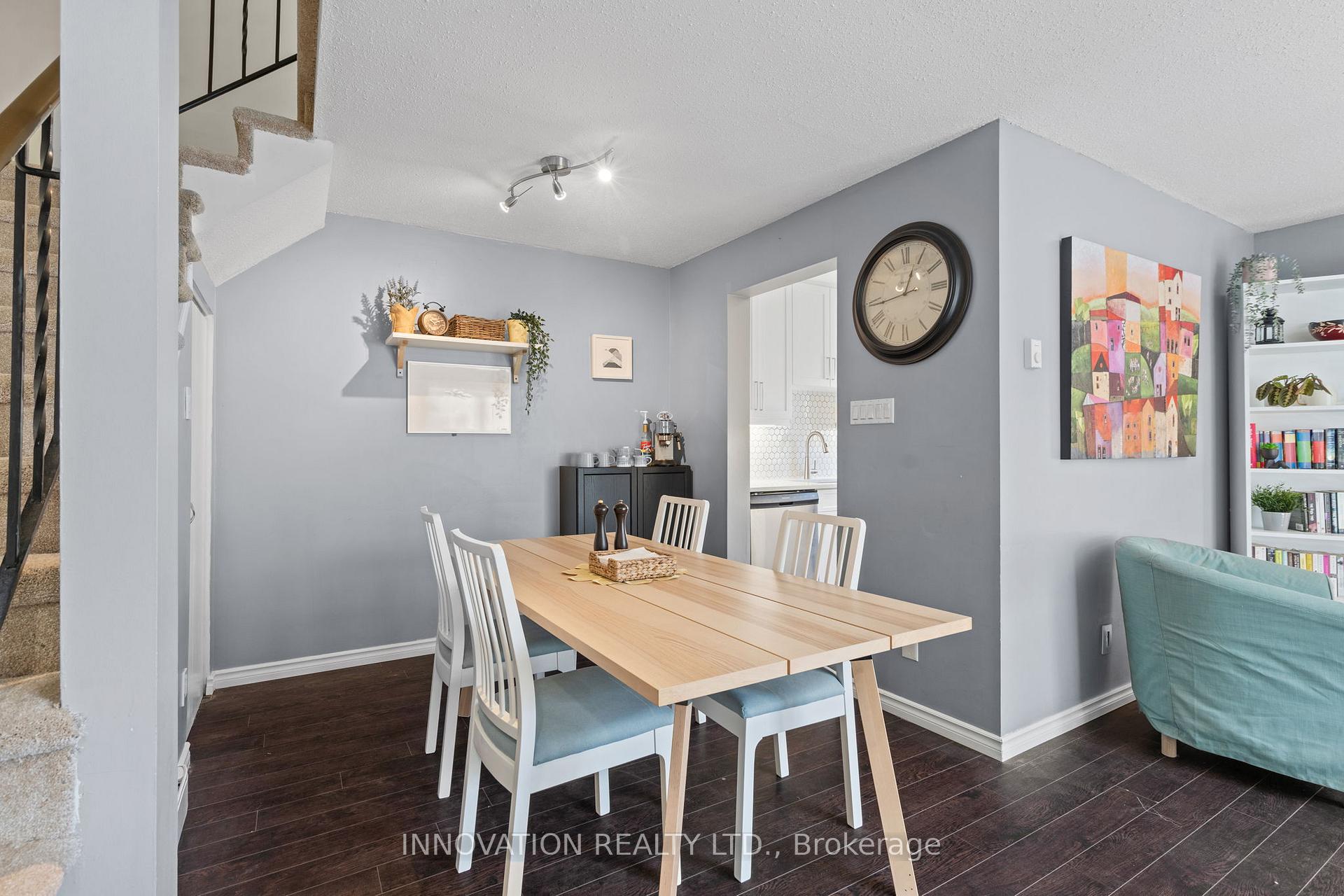 Photo 11 of Unit B, 20 Woodvale Green, Ottawa, Craig Henry/Woodvale — HOMEH