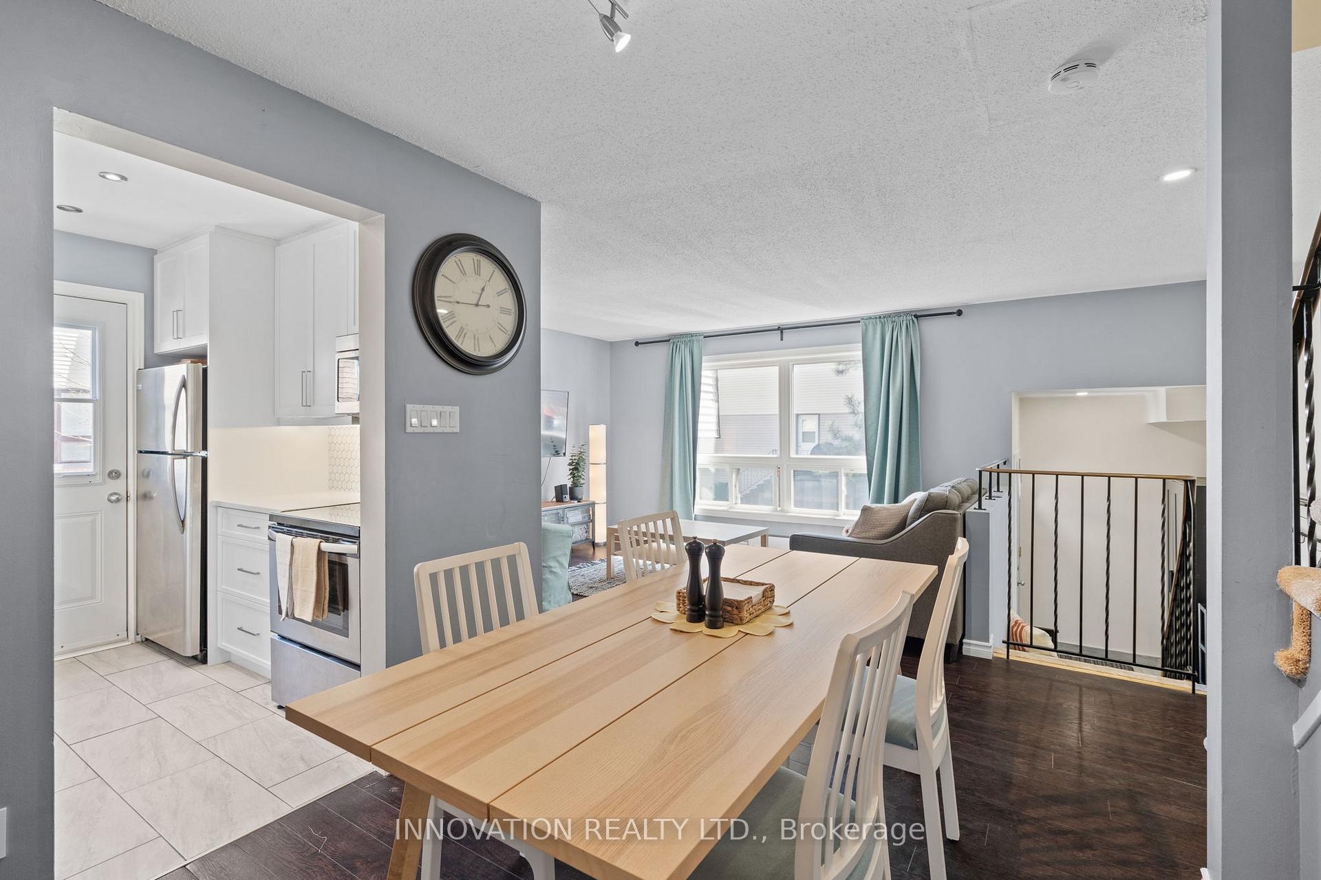 Photo 12 of Unit B, 20 Woodvale Green, Ottawa, Craig Henry/Woodvale — HOMEH