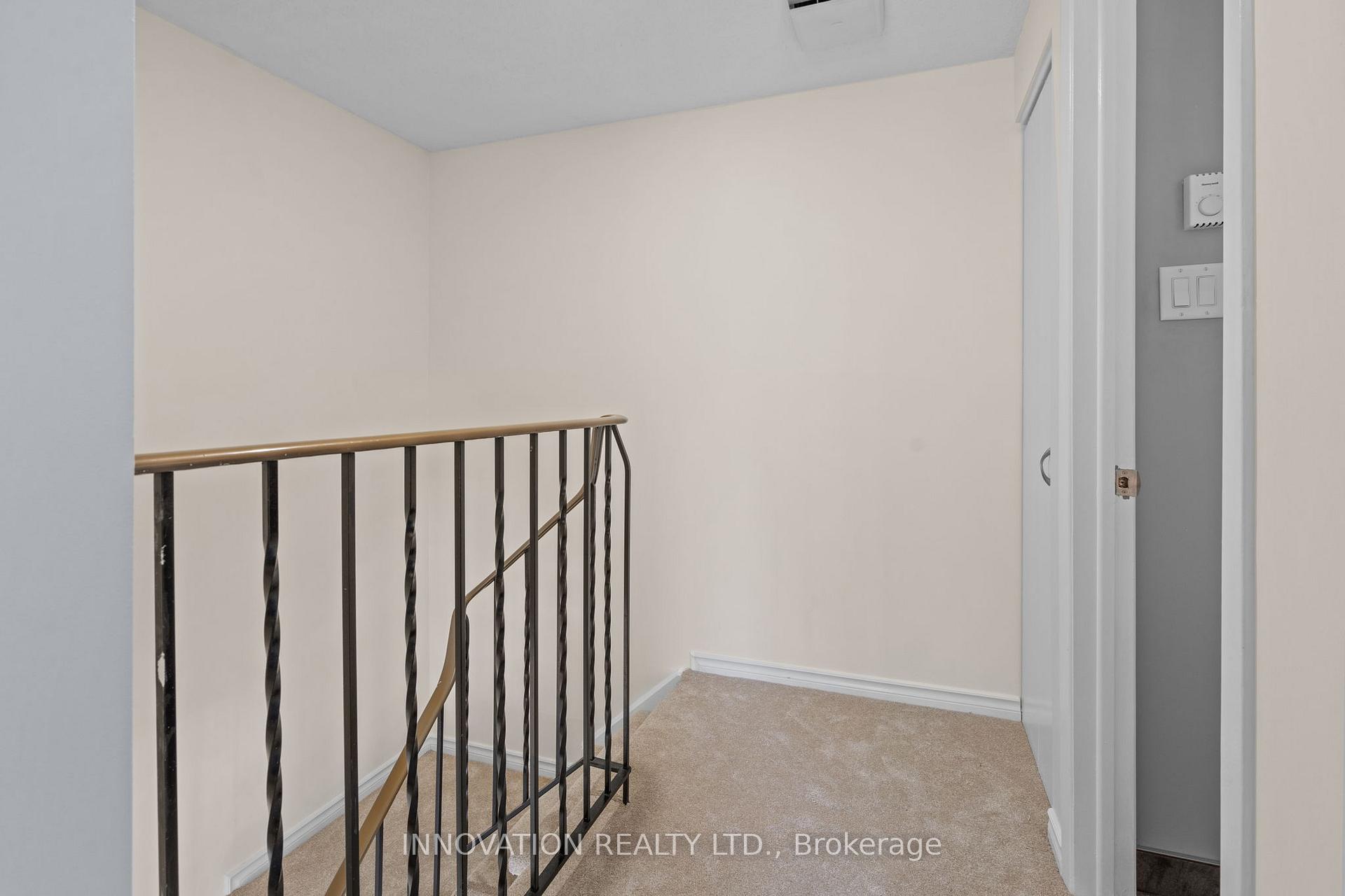 Photo 19 of Unit B, 20 Woodvale Green, Ottawa, Craig Henry/Woodvale — HOMEH
