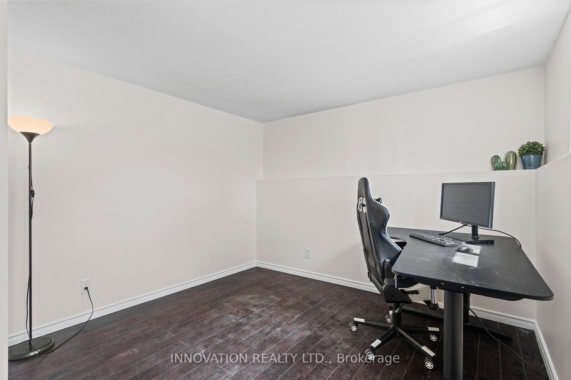 Photo 29 of Unit B, 20 Woodvale Green, Ottawa, Craig Henry/Woodvale — HOMEH