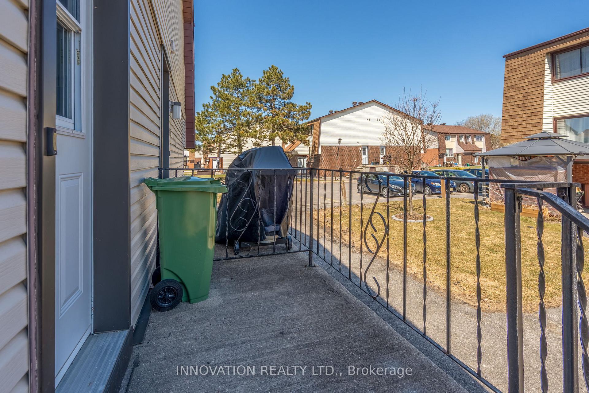 Photo 33 of Unit B, 20 Woodvale Green, Ottawa, Craig Henry/Woodvale — HOMEH