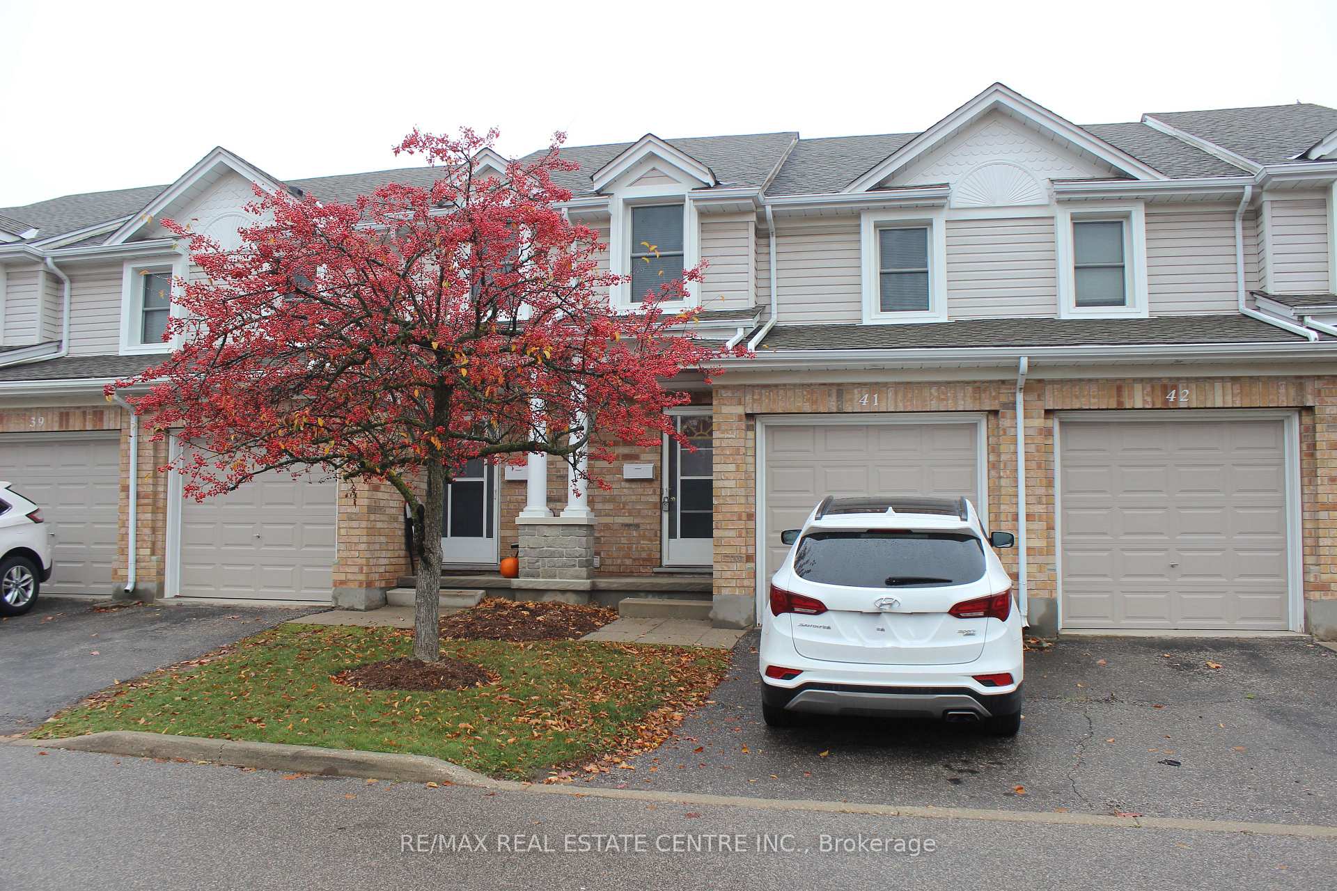 Photo 2 of Unit 41, 66 Rodgers Road, Guelph, Kortright West — HOMEH