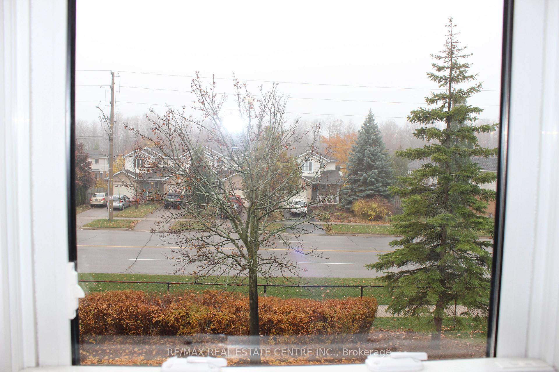 Photo 18 of Unit 41, 66 Rodgers Road, Guelph, Kortright West — HOMEH