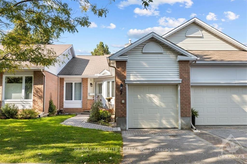 Photo 1 of 7 River Oaks Court, Ottawa, Stittsville (Central) — HOMEH