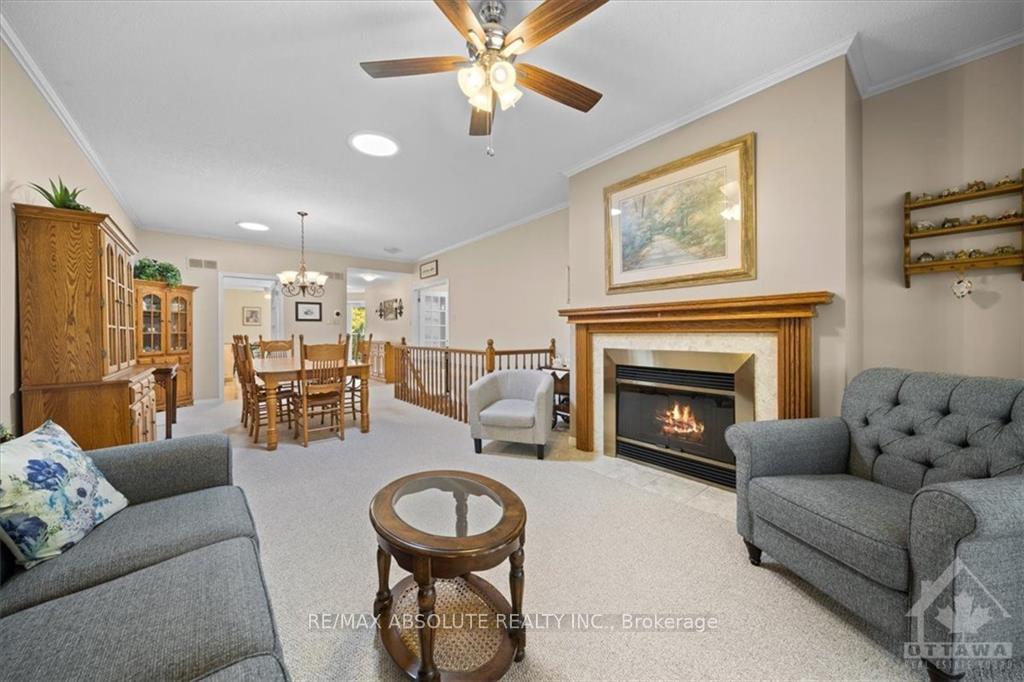 Photo 10 of 7 River Oaks Court, Ottawa, Stittsville (Central) — HOMEH