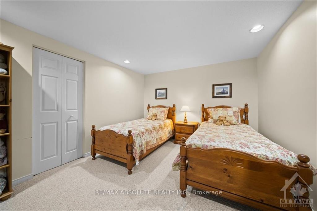 Photo 17 of 7 River Oaks Court, Ottawa, Stittsville (Central) — HOMEH