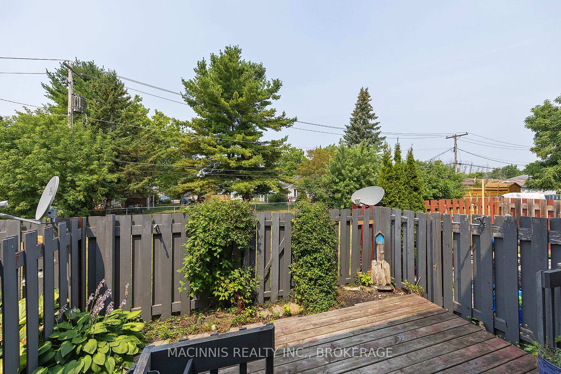 Photo 10 of 362 Forsyth Street, Gananoque — HOMEH