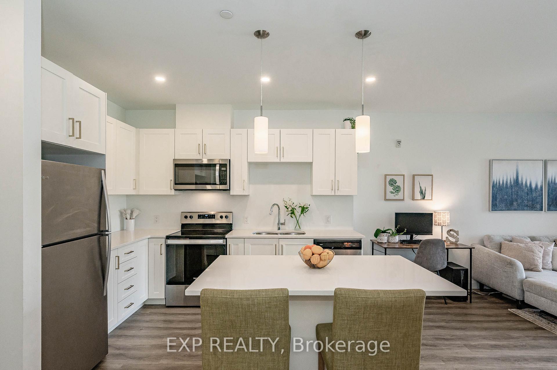 Photo 7 of Unit 203, 332 Gosling Gardens, Guelph, Clairfields/Hanlon Business Park — HOMEH